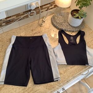 Women's Activewear Set Size Medium Two Tone Blue